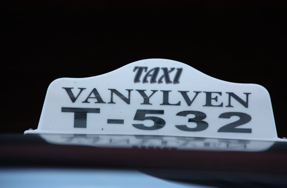 taxi vanylven