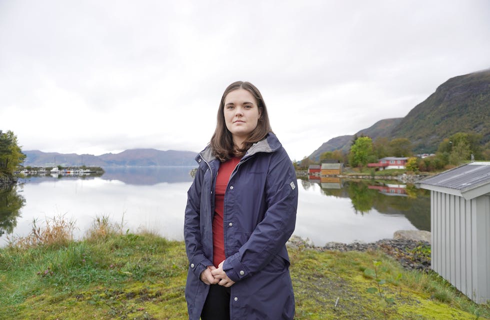 TILLITSVALD: Julie Strand er tillitsvald for sjukepleiarane ved Norsk Sykepleierforbund i Vanylven. FOTO: Fredrik Bakke