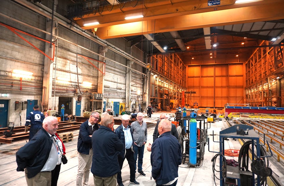 Sverre Myrli vitja næringslivet i Vanylven Synste Møre