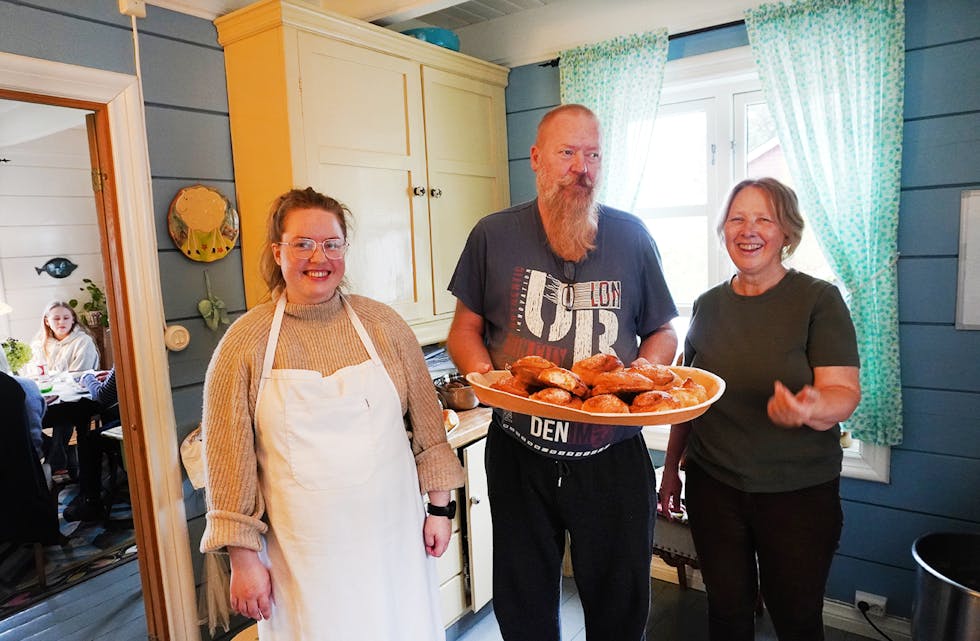KOST FOR KVAR OG EIN: Under Kosterikjedagane vil ein finne eit variert utval mat og drikke. Tynnaknyten stiller med bakst, Gode Greier tek turen frå Ulstein med god mat i bilen, og laurdag kveld kan ein vere med på vinsmaking.