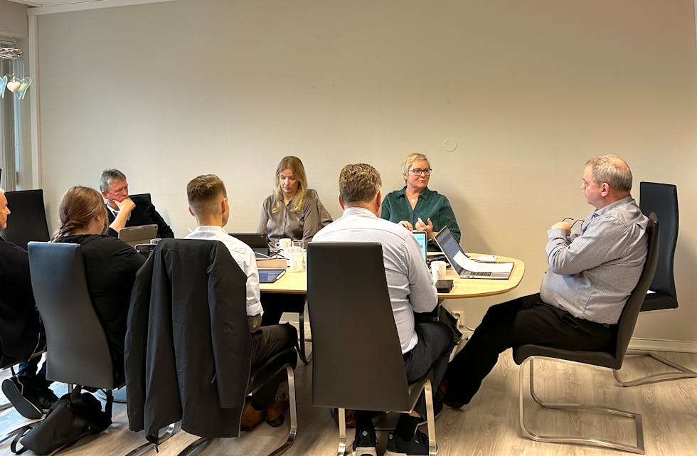 FORMANNSKAPET var samla på ordføraren sitt kontor for møte denne veka.