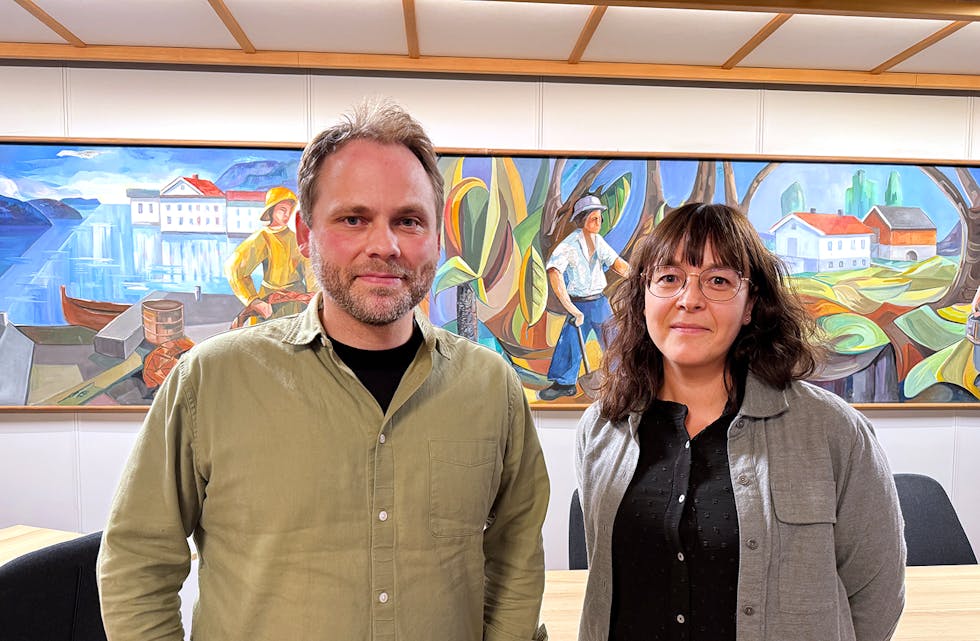 I GANG: Halvard Straume (Nordplan) og Turid Verdal (ABO) samarbeider med Vanylven kommune om å få på plass ein ny arealplan.