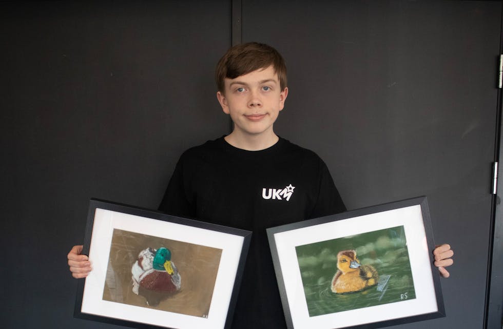 UKM: Romeo Frank Slagnes Endal stiller ut kunst. Her frå UKM i Vanylven tidlegare i år.